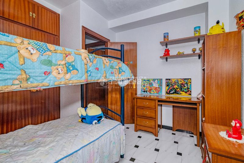 Foto 6a74054d-95b8-429d-a453-e3f317e571e1. Casa aparellada amb aparcament a Rute