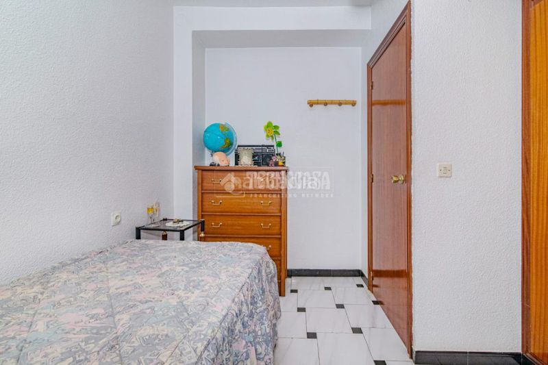 Foto ad349088-60de-4622-8b51-2a8ee3e8b94e. Casa aparellada amb aparcament a Rute