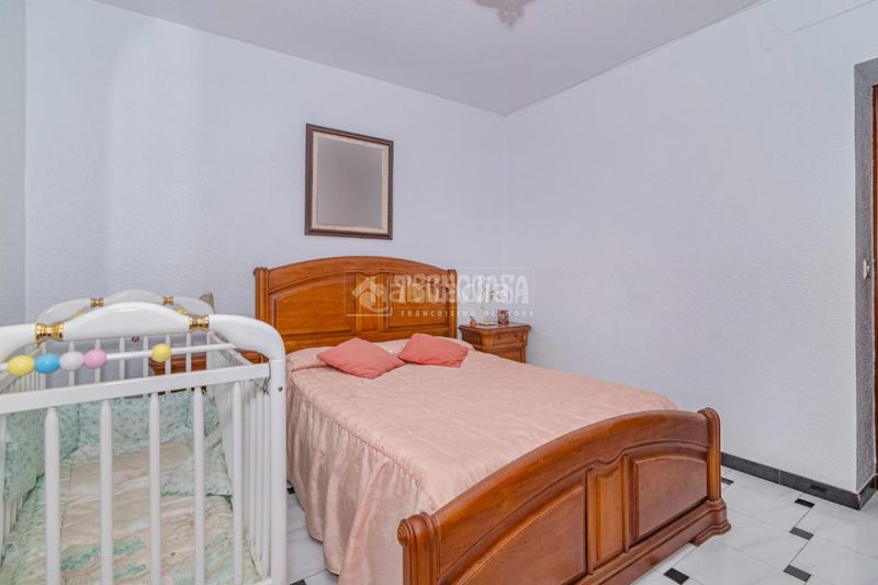 Foto d116d53f-e386-4ee2-a99f-f2e31509d437. Casa aparellada amb aparcament a Rute