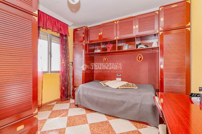 Foto 46653f4d-427d-4bc1-80ff-cf1cefd7b876. Pis a San Francisco Lucena