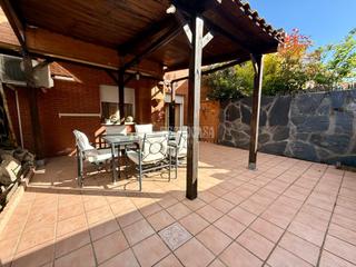 Maison jumelée à Alovera. Casa en venta en alovera