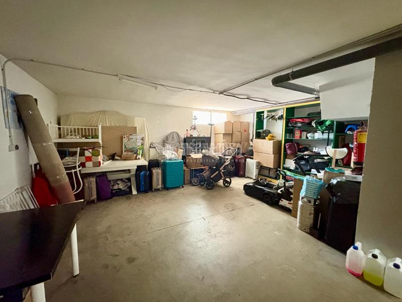 Foto 0c4701da-1782-4727-a4a1-9d58b6b51b1b. Casa aparellada amb calefacció a Alovera