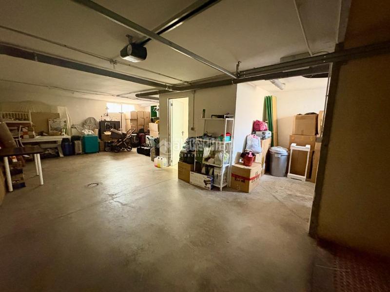 Foto 89616130-a61a-4772-8d1a-7532aa83b4c3. Casa aparellada amb calefacció a Alovera