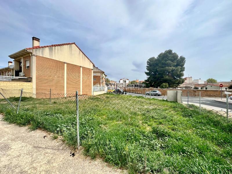 Foto c0c42f9d-63e3-46a7-899c-b1f46d2036e1. Terreno residenziale in Alovera