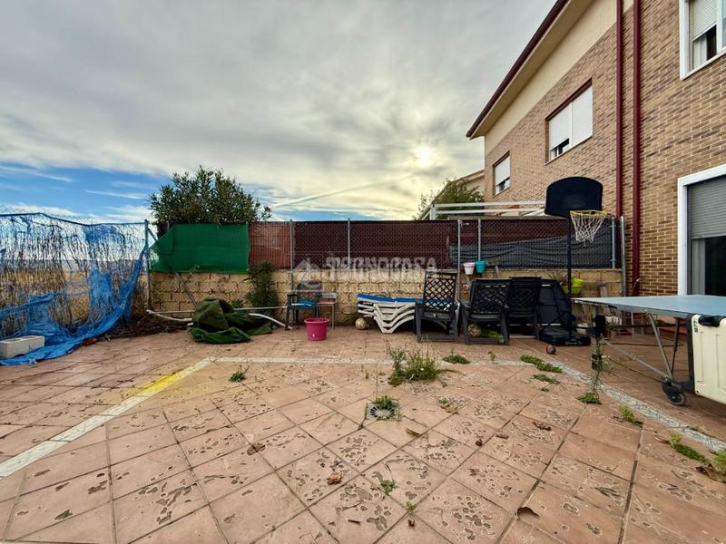 Foto 58b08da4-c634-450c-a5b1-032ee54cc9e6. Pis amb calefacció a Alovera