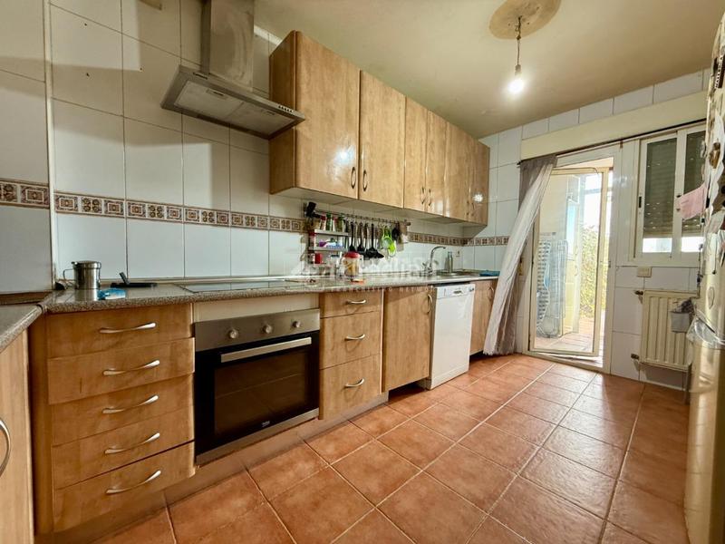 Foto ec0b9144-a892-4cb8-bd65-b58507d7fe84. Pis amb calefacció a Alovera