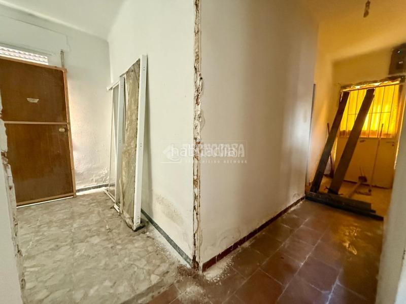 Foto 4d2d955b-af25-488b-8c22-0813bb44278f. Haus mit parking in Alovera