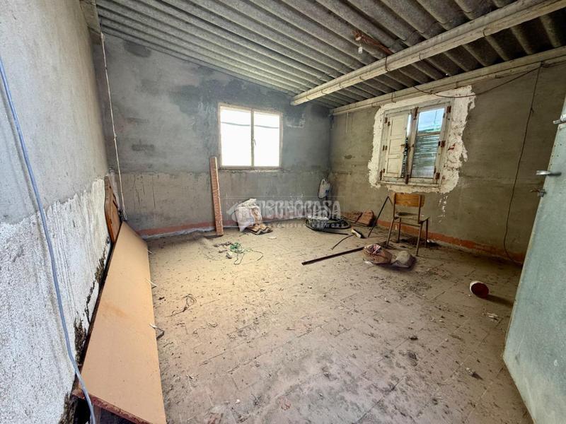 Foto 961f1777-21da-4852-b2c9-da02defebc16. Haus mit parking in Alovera