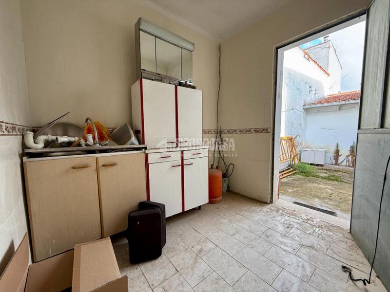 Foto ec7790f6-4814-497c-b725-944439f9b7c0. Haus mit parking in Alovera