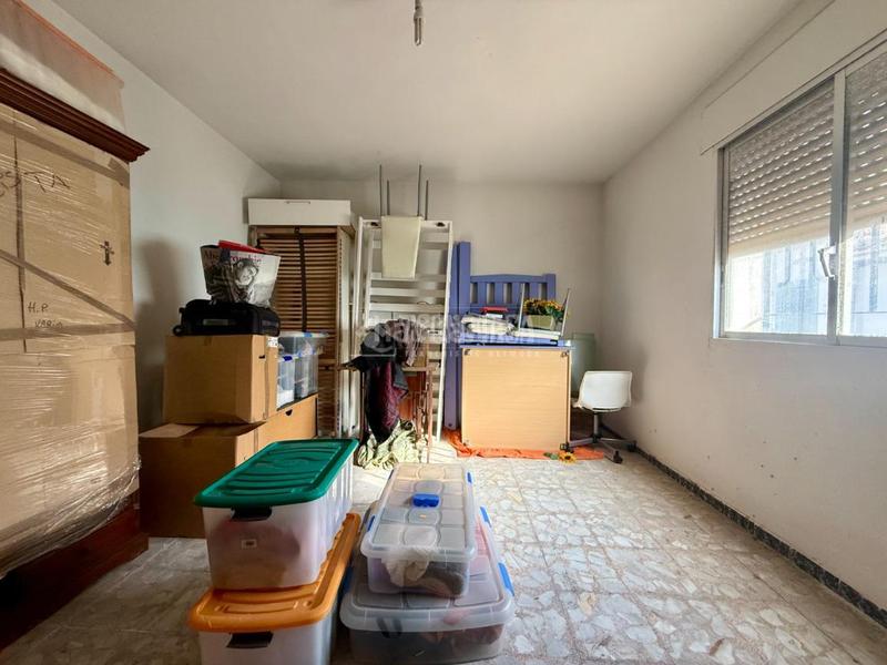 Foto f499412a-b20e-4138-ba54-e50f5e426367. Haus mit parking in Alovera