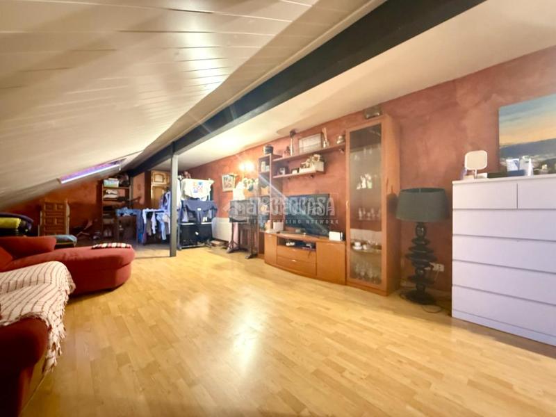 Foto 62df9cd7-7eec-4404-b819-bf488a4bfb0d. Pis amb calefacció a Alovera