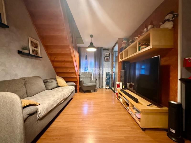 Foto a3155588-e3c8-4dd3-a2a1-2c8b7c11b3b6. Pis amb calefacció a Alovera