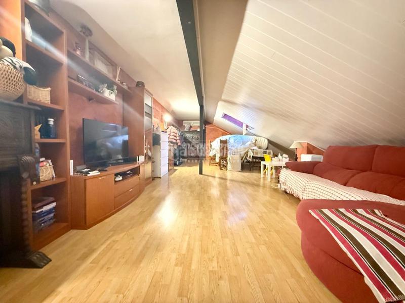 Foto b9f29c47-79b6-4157-9c6a-afbd0ccbe4c9. Pis amb calefacció a Alovera