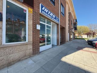 Lloguer Local Comercial a Alovera. Local comercial en alquiler en alovera