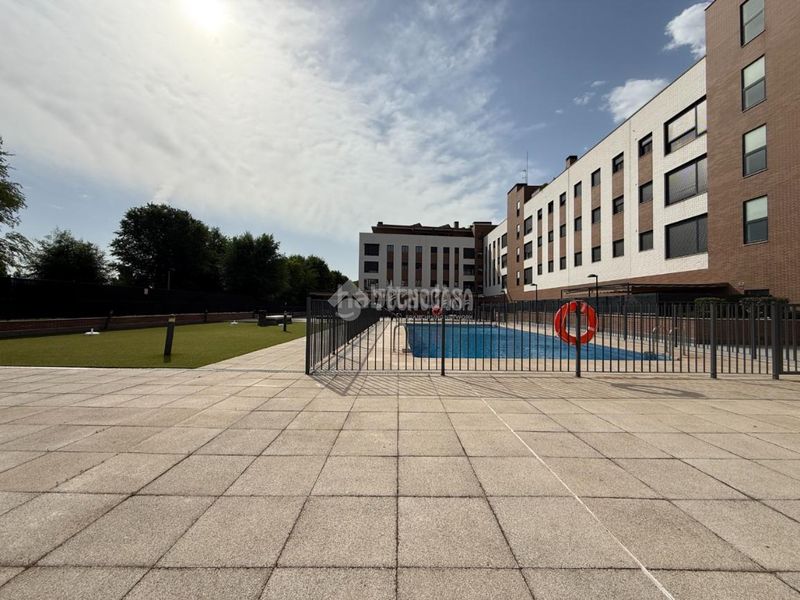 Foto a752c197-669a-45fa-9f2c-3a15708390e4. Pis amb calefacció piscina a Alovera