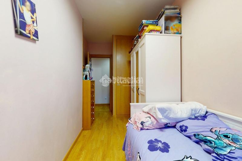 Foto 16771181-e8f3-4cd5-a836-c0e1be63d087. Pis a Alovera