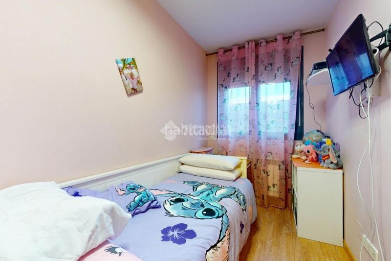 Foto caff804b-0061-4eec-836e-7eaa761b04e4. Pis a Alovera