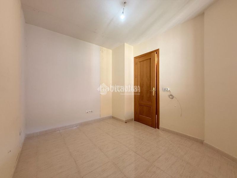 Foto 46979cdf-5af6-4566-b6eb-a39c568c2eea. Casa pareada casa en venta en Alovera
