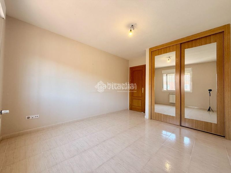 Foto 4da12bcb-ce98-4a6a-abe6-d02ae895ef33. Casa pareada casa en venta en Alovera