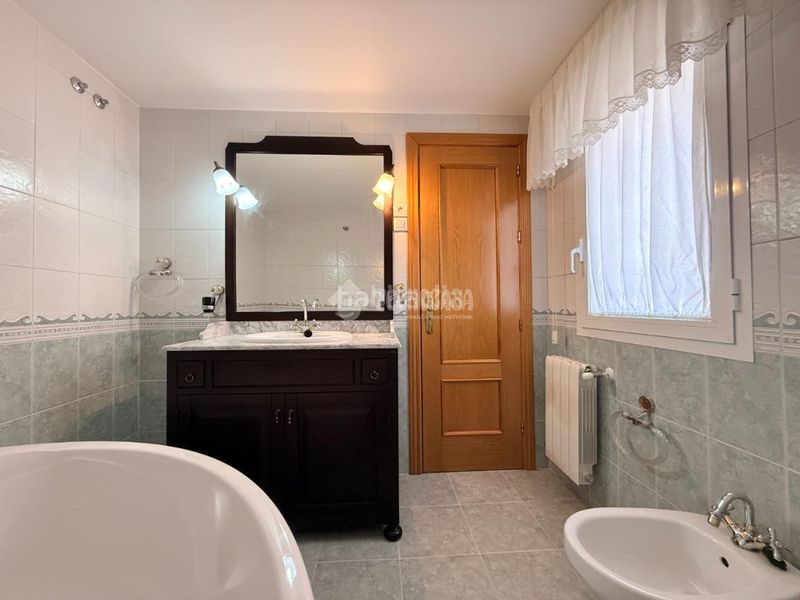 Foto de2e0bcf-4841-4fff-a479-eabcc2358223. Casa pareada casa en venta en Alovera