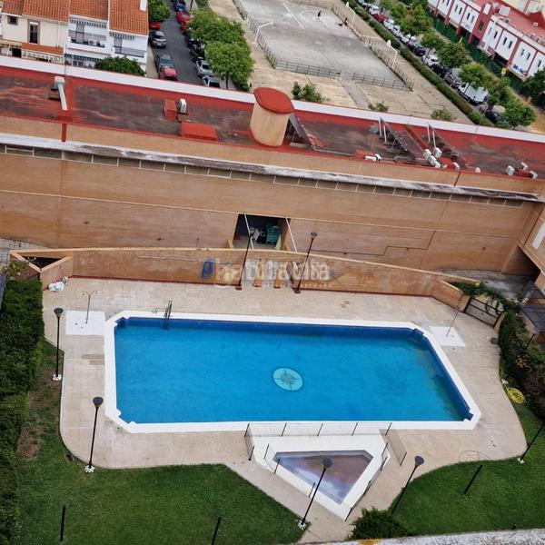 Foto 915db663-6f56-485b-b47b-4bc0241ee334. Piso  en venta en colores - entreparques Sevilla