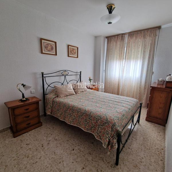 Foto f68726fb-bd14-488b-adba-8d97530a1e61. Piso  en venta en colores - entreparques Sevilla