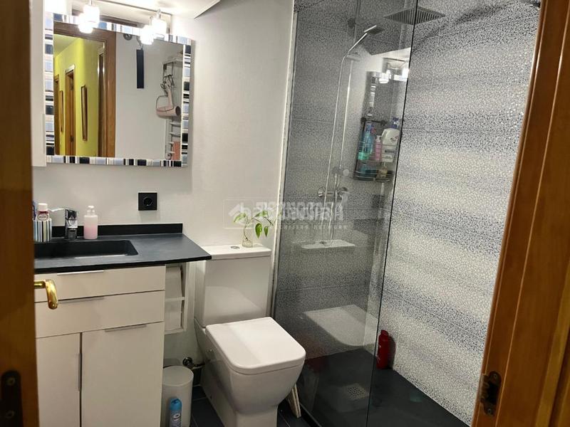 Foto 54706cd8-4b60-4c9d-bec6-3f7436f8c81c. Piso  en venta en colores - entreparques Sevilla