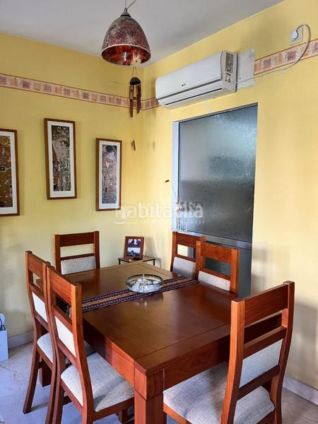 Foto 6f99e04e-359d-494c-bccc-9a55fd372558. Piso  en venta en colores - entreparques Sevilla
