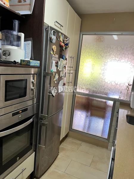 Foto 89769dce-245a-4ade-9764-cd9d580bb2b6. Piso  en venta en colores - entreparques Sevilla