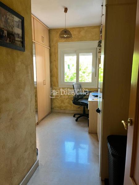Foto 8ab255e8-9ba0-4b06-84df-c19e940911ae. Piso  en venta en colores - entreparques Sevilla