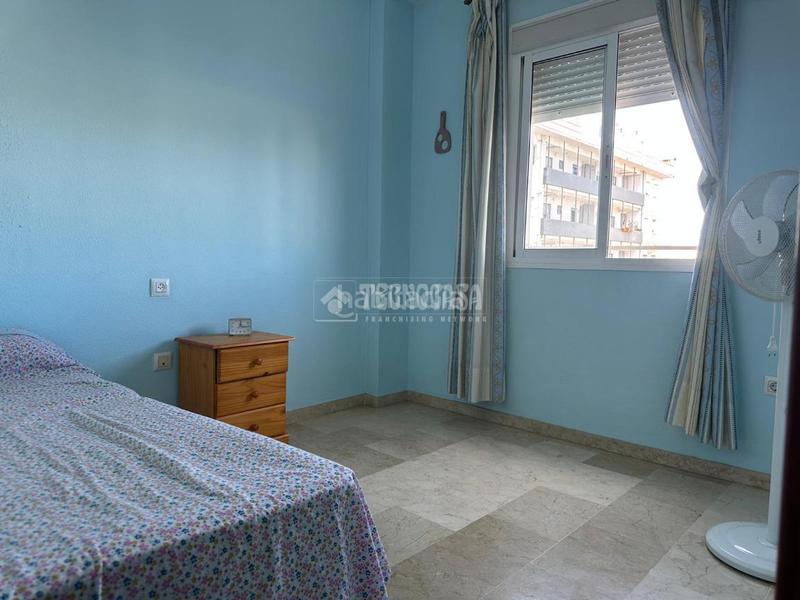 Foto 29699645-8b9e-4f5c-b01c-330494544851. Pis amb aparcament a colores - entreparques Sevilla