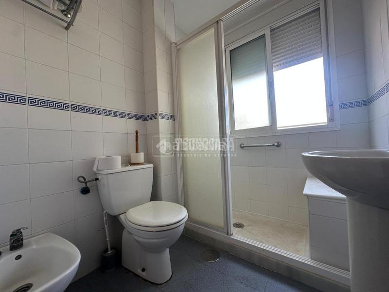 Foto 3967cb09-86ca-48f4-b9e0-bc11672fc3f5. Pis amb aparcament a colores - entreparques Sevilla