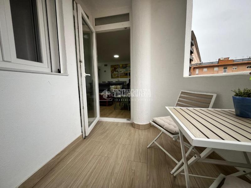 Foto 1c023a7b-b095-4278-a6f0-d6b6a255f7de. Pis amb calefacció a colores - entreparques Sevilla