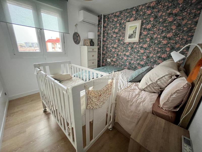 Foto 7fa444de-3f88-499f-be27-b41cc054b13a. Piso  en venta en colores - entreparques Sevilla