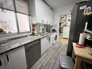 Pis en Colores -  Entreparques. Piso en venta en sevilla