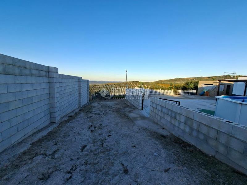 Foto 608bf091-46ac-4f29-95ca-306a4665f671. Finca rústica a Montilla