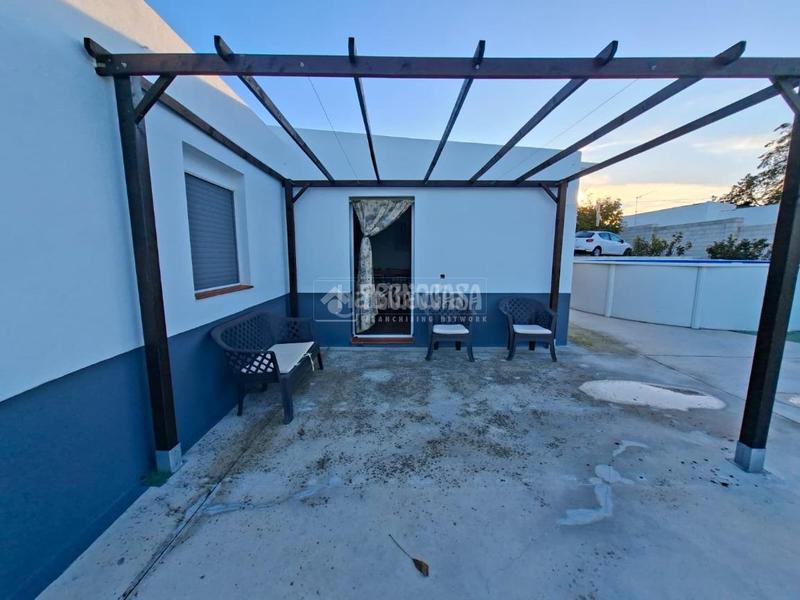 Foto 8009addd-efc3-49b6-b22d-676cb9a69874. Finca rústica a Montilla