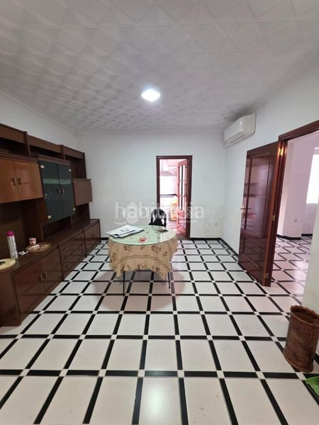 Foto 449852b6-ef61-4cee-ba92-5e4875bf871b. Casa a Montilla
