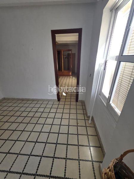 Foto b0d1b5fc-8d7a-4561-ab2d-726061363af6. Casa a Montilla