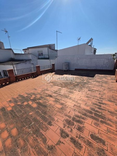 Foto bf42b94f-9448-4ece-9bed-d12d048c4e25. Casa a Montilla