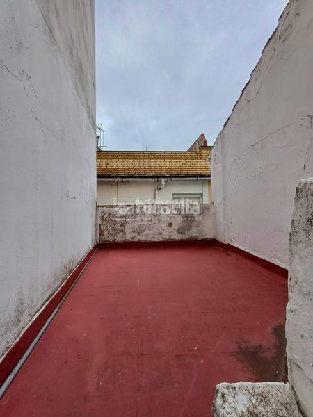 Foto 5749e9f6-d338-4666-8f12-682a376d2fe9. Casa a Montilla