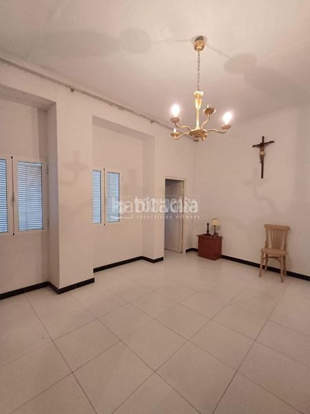 Foto b76be284-aec7-4cb8-a2c4-006ceb534482. Casa a Montilla