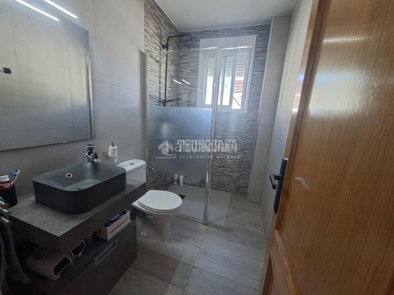 Foto 9fbb7987-79e1-4129-8e29-e92116b86415. Pis a Montilla