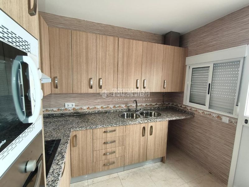 Foto 1970fe38-53e3-4cc4-9a49-9d2fcbc1a905. Pis a Montilla