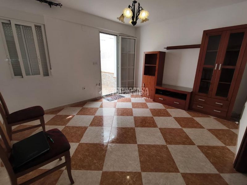 Foto 6e1af200-e05a-4f24-8918-84bad566688c. Pis a Montilla