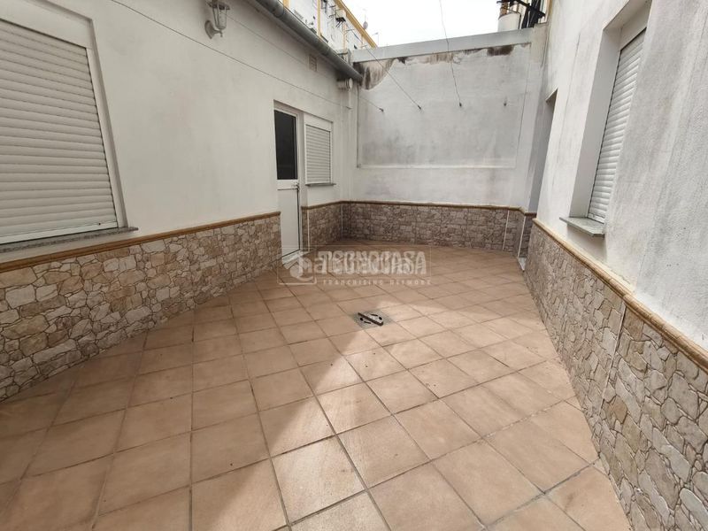 Foto 821f3cea-f069-4e1d-ae02-5b7eb6f15d68. Pis a Montilla