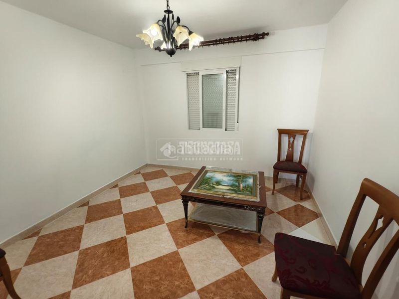 Foto 910bd580-1132-45cc-a01a-5471743b9dcc. Pis a Montilla