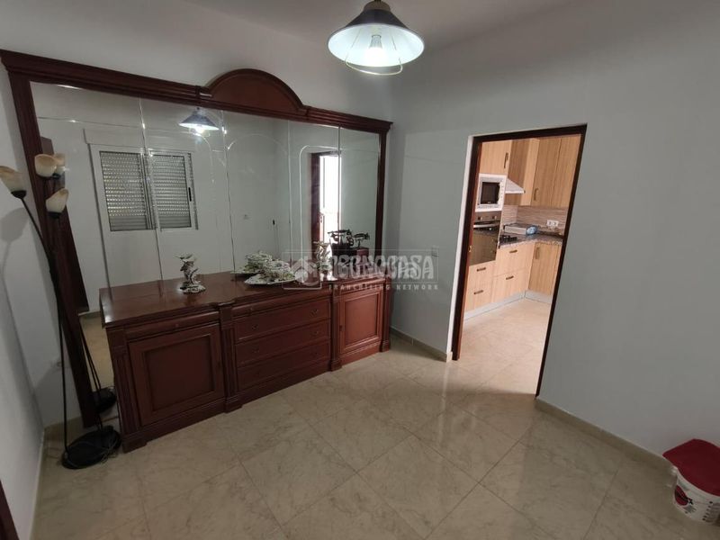 Foto b768d2e2-6ff9-4f73-8c3d-363c28720904. Pis a Montilla