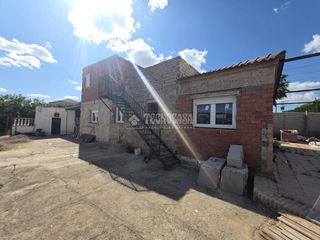 Casa en Montilla. Casa en venta en montilla