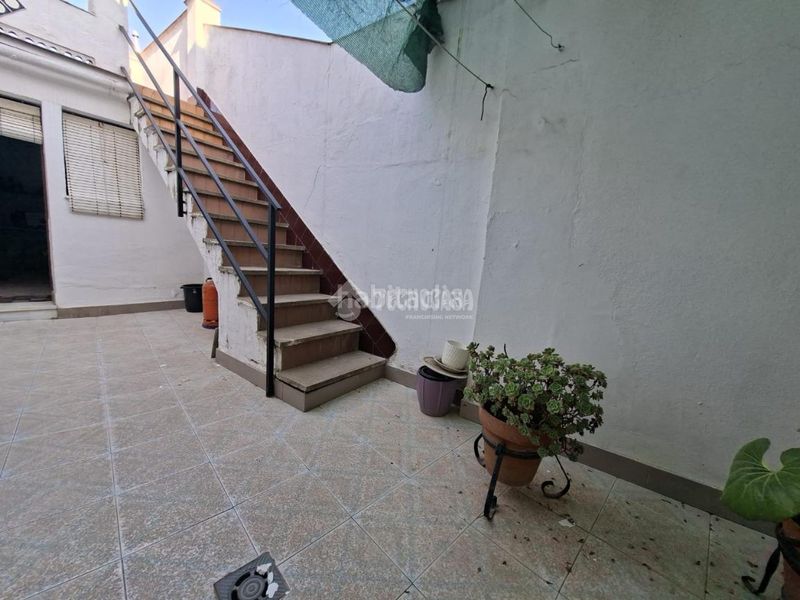 Foto b16d3265-c2a1-4863-957f-62e555a8c5ad. Casa a Montilla